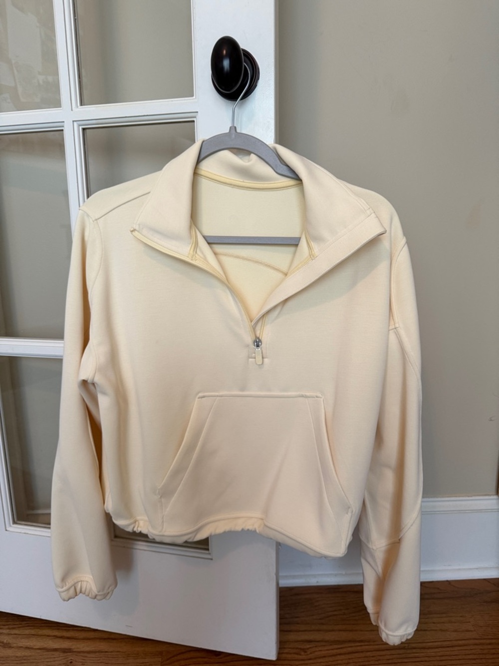 Lululemon Women's buttercream Half-Zip Pullover Top